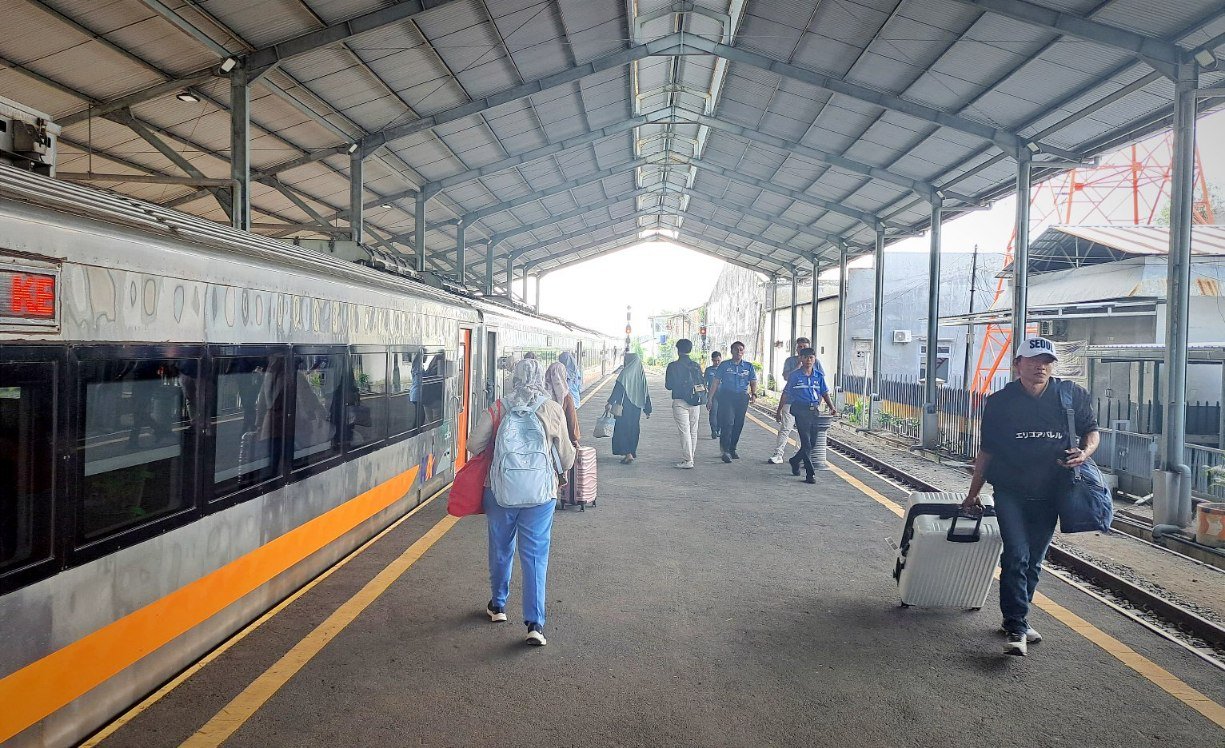 Libur Idul Adha, Stasiun Bojonegoro Catat 8.210 Warga...