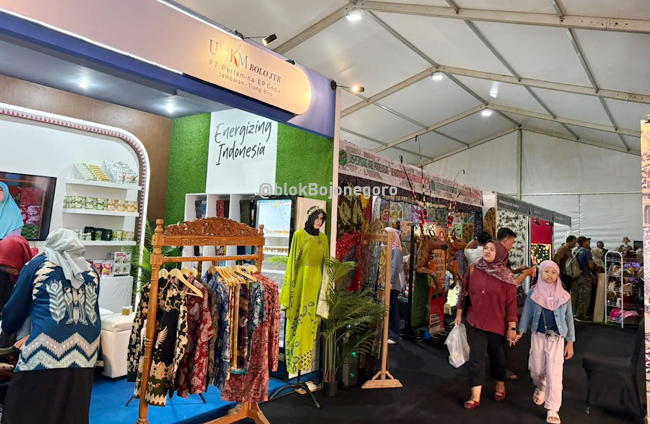 Resmi Buka..! Bojonegoro Wastra Batik Festival 2026 Mulai...
