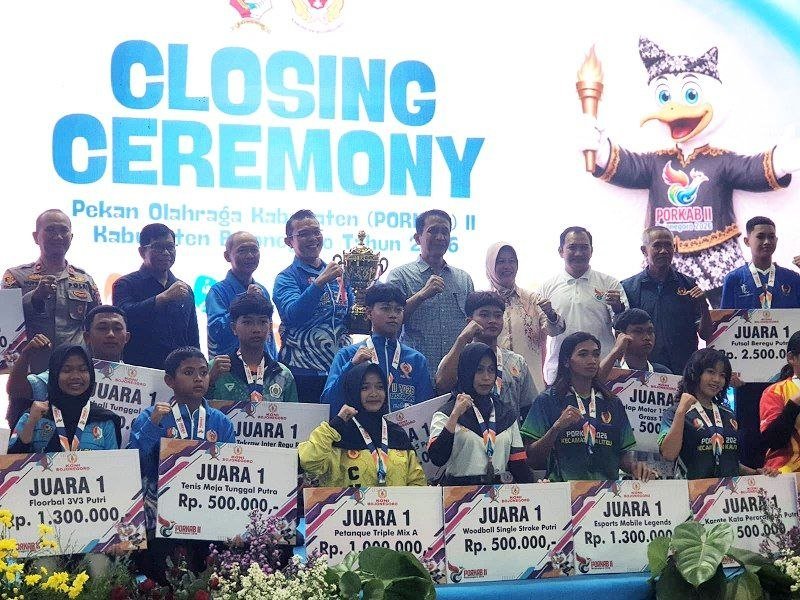 Porkab II Bojonegoro Resmi Ditutup, Kecamatan Kota Raih...