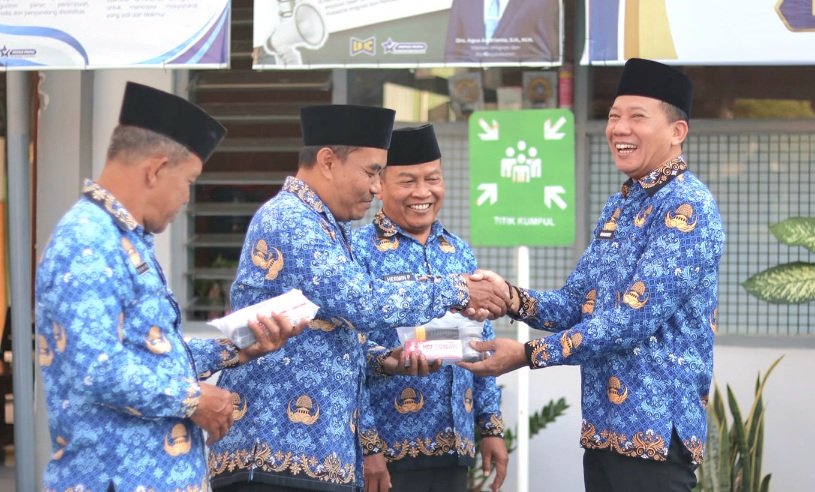 Jaga Kesehatan Petugas, Lapas Bojonegoro Bagikan Vitamin