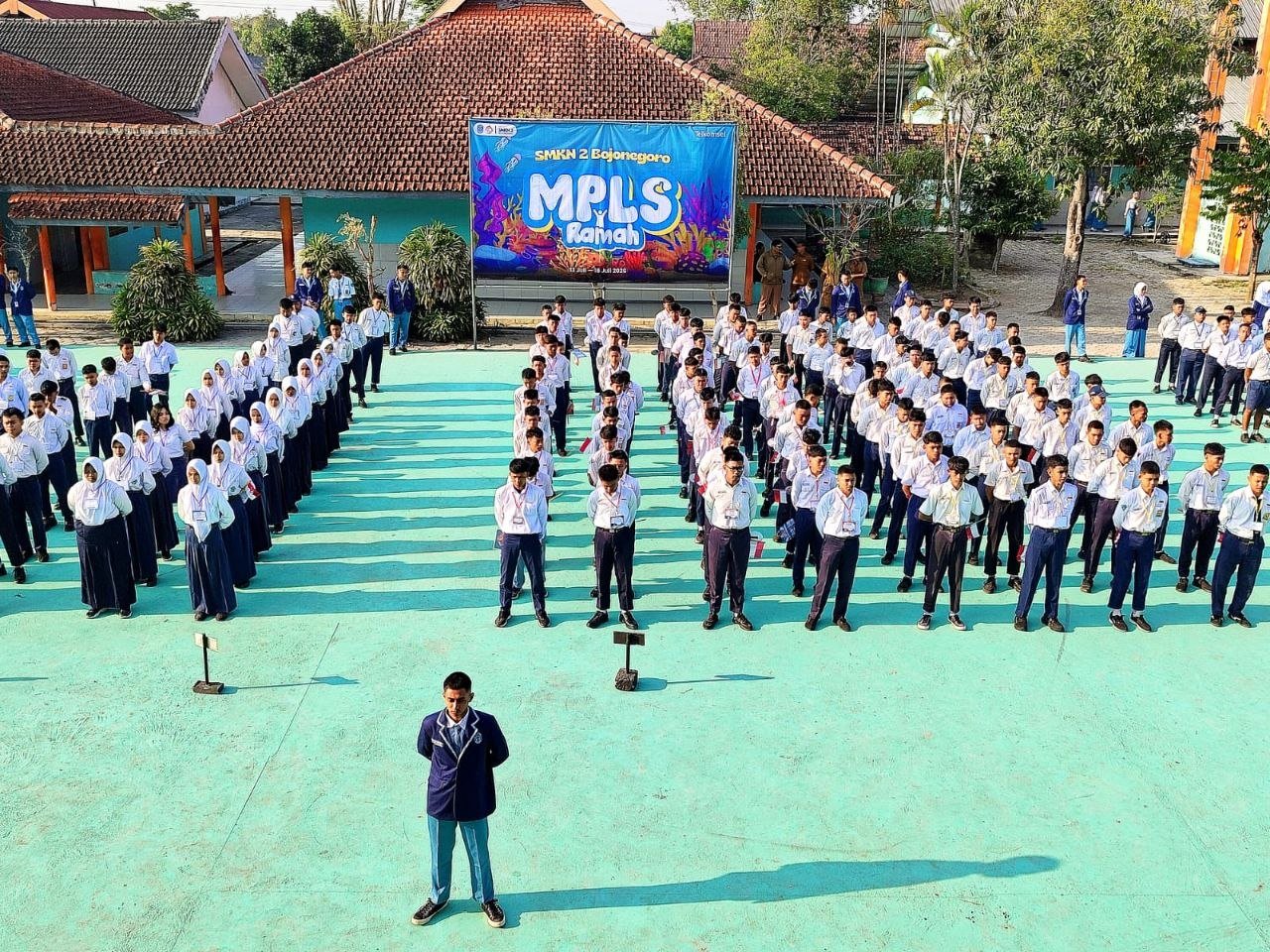 Sambut 648 Siswa Baru, SMKN 2 Bojonegoro Perkuat...