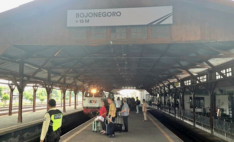 KAI Diskon 17 Persen, Berikut KA yang Berhenti...
