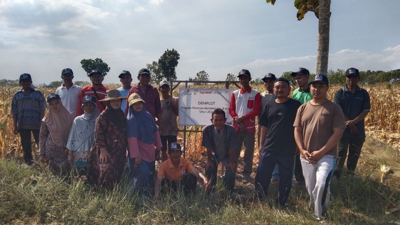 EMCL Bantu Petani Tengger Tekan Biaya Produksi Jagung...