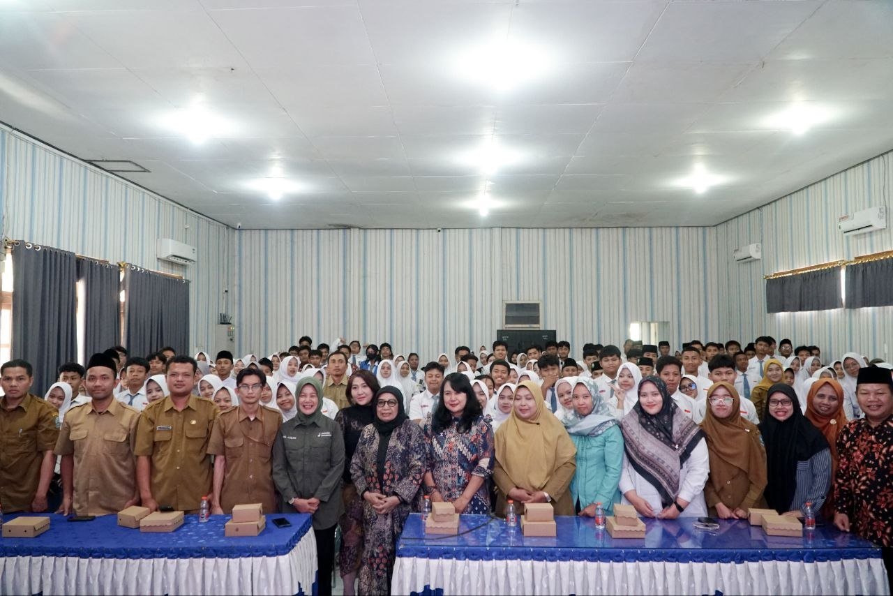 Ratusan Pelajar Ikuti Road Show Moderasi Beragama FKUB...