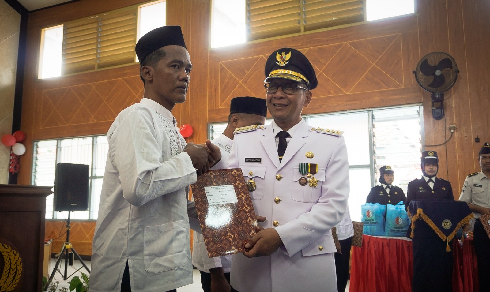 Momen Kemerdekaan, Enam Napi di Lapas Bojonegoro Dibebaskan
