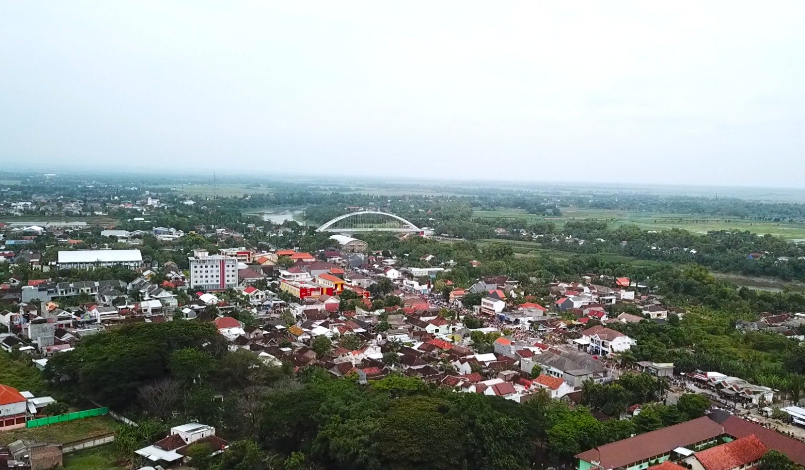 Membaca dan Menulis Wajah Bojonegoro