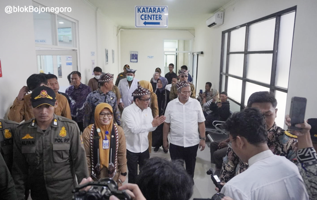 Menko PMK Hadir di RSUD Padangan, Menkes Diwakili Dirjen