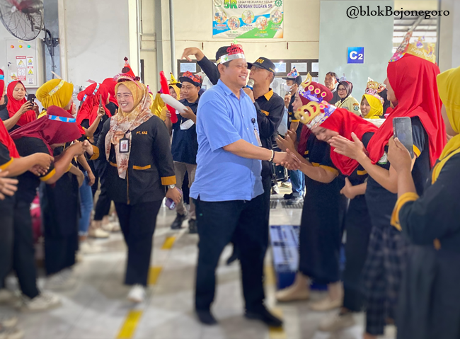 Kejutan Penuh Makna di Ulang Tahun Dr. Sriyadi Purnomo: Pemimpin Tanpa Sekat, Inspirasi Sejati