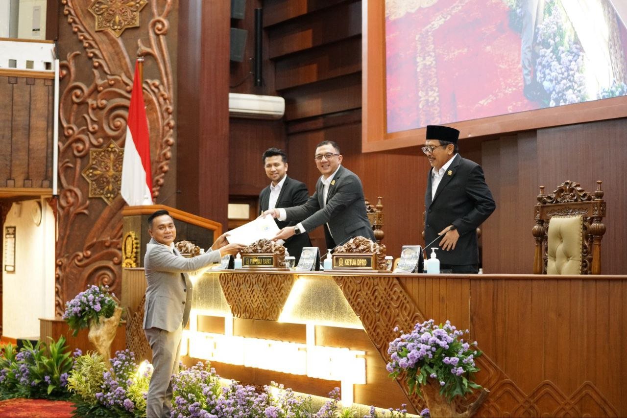 Fraksi PAN Soroti Judi Online, Pinjol Ilegal, dan Sound Horeg dalam Raperda Trantibum