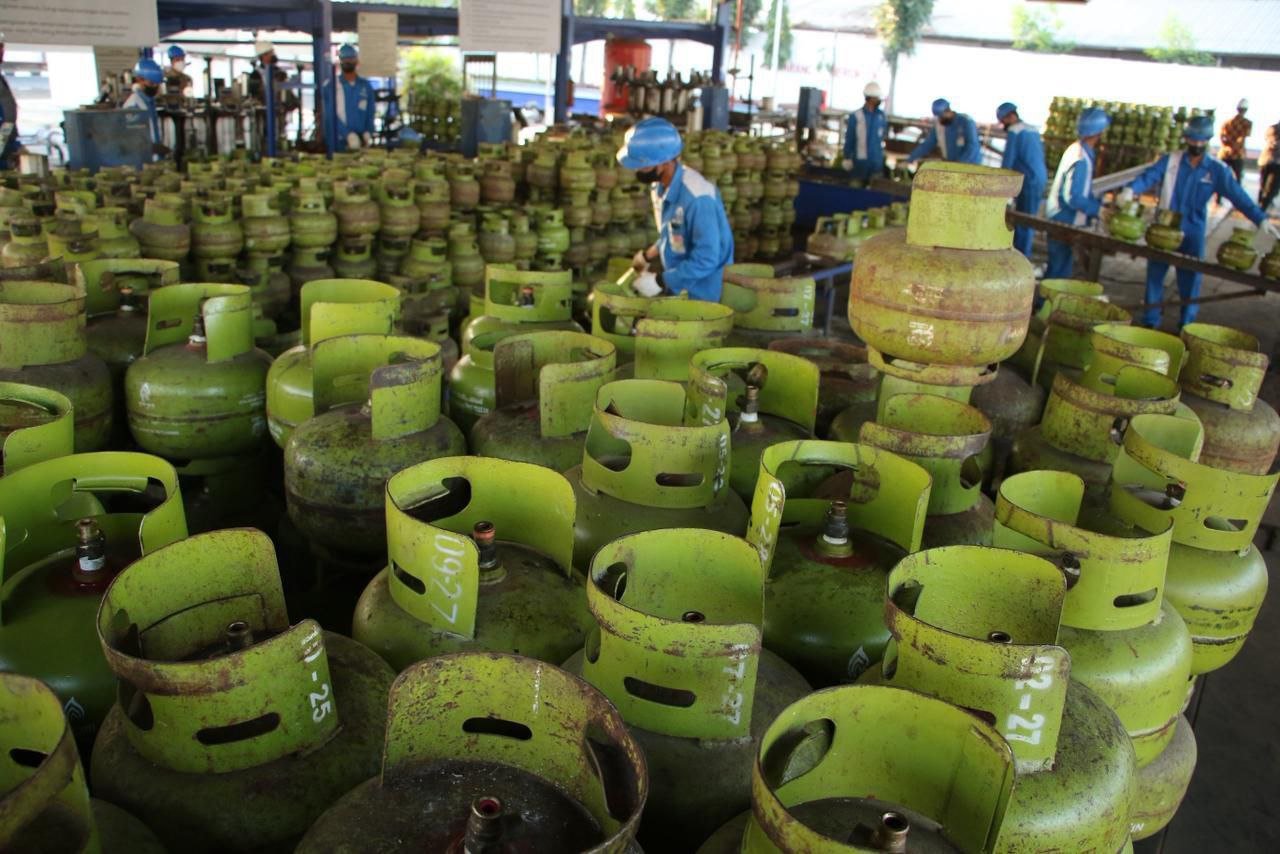 Libur Panjang Isra Miraj, Pertamina Tambah 813.800 Tabung LPG 3 Kg di Jawa Timur