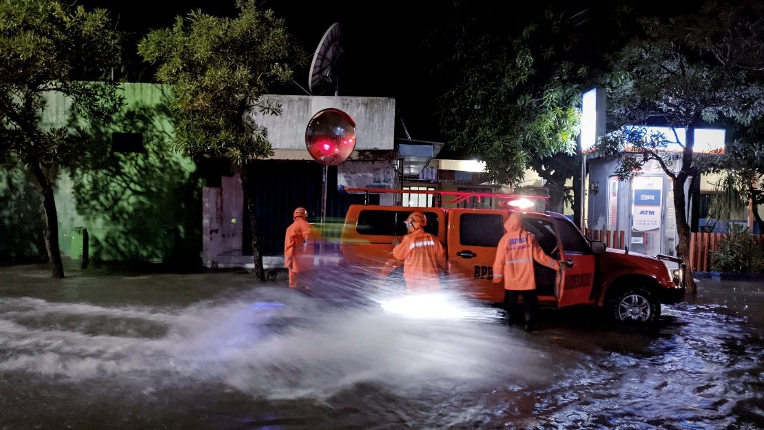 Puncak Musim Hujan, Hujan Deras Diprakirakan Guyur Bojonegoro Selama 10 Hari Kedepan
