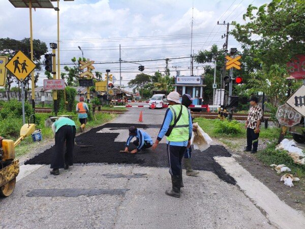 Sambut Arus Mudik-Balik 2026, Pemkab Bojonegoro Rampungkan Perbaikan...