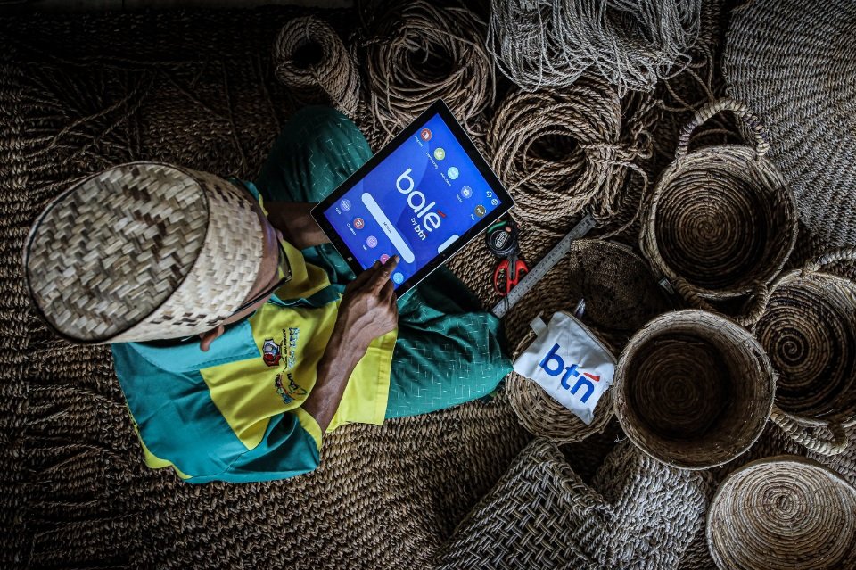 SuperAPP Bale BTN Tunjang Bisnis UMKM Kerajinan "DEBOG"...