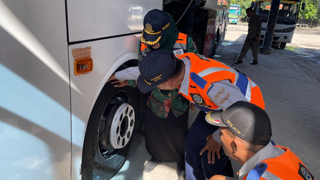 Operasi Gabungan Ramp Check di Kabupaten Bojonegoro, Pastikan...