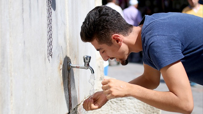 Berkumur Ketika Saya Sedang Puasa, Bolehkah?