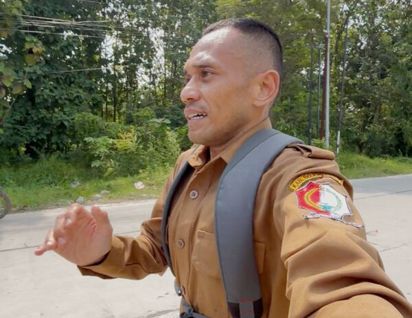 Bukan Bersepeda, Guru SMPN 1 Kasiman Jalani BTW...