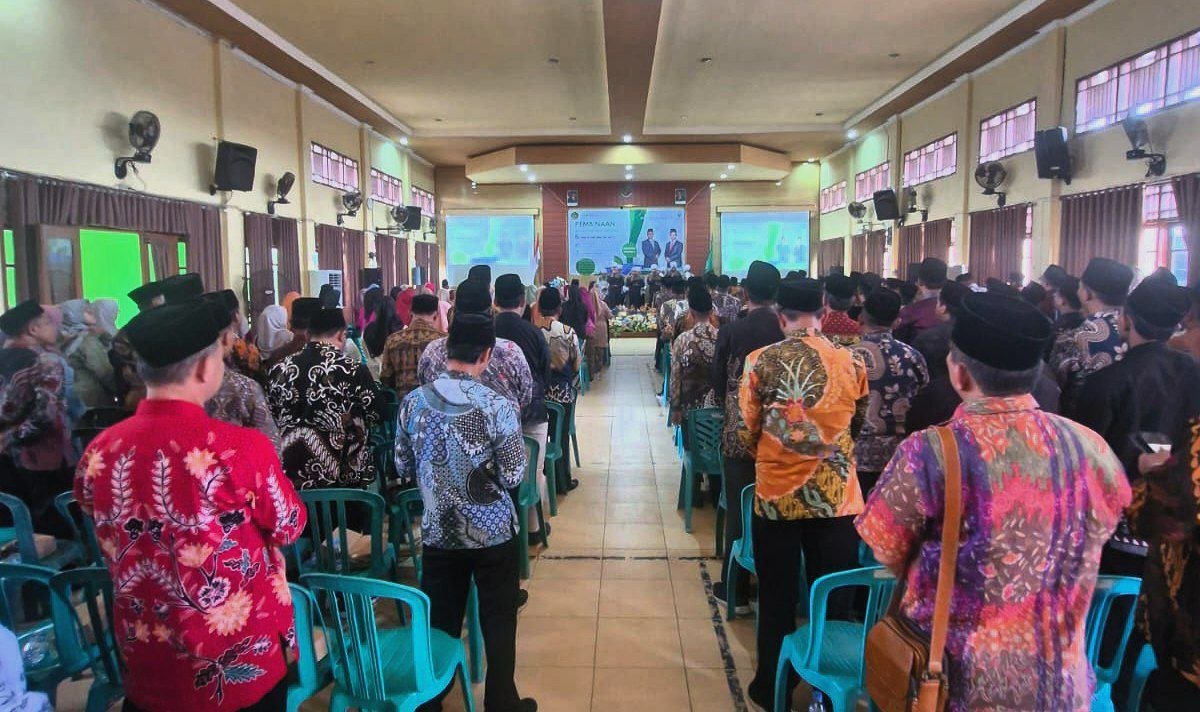 Kabag TU Kanwil Kemenag Jatim Tekankan Integritas dan...