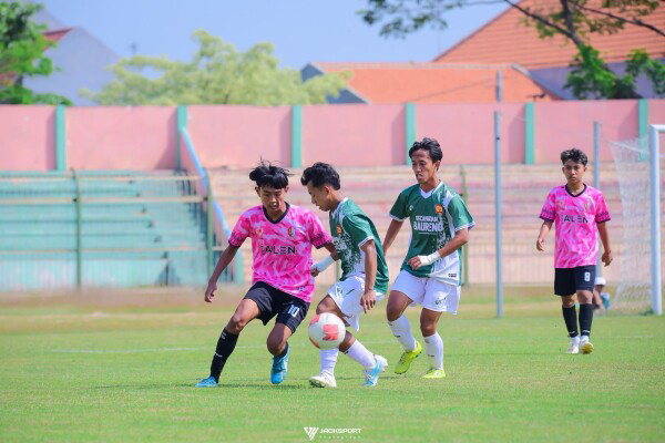 Memasuki Laga Final, Cabor Sepak Bola Digelar di...