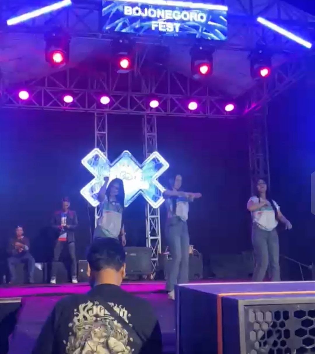 Perdana Bojonegoro Night Party Disambut Antusias, Pengunjung Nikmati...