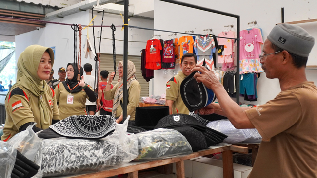 Kunjungi Pasar Wisata, Wakil Bupati Bojonegoro: Eskalator Insya...