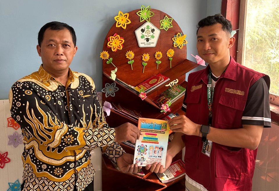 Mahasiswa Kelompok KKNTK 14 UNIGORO Hadirkan Pojok Literasi...