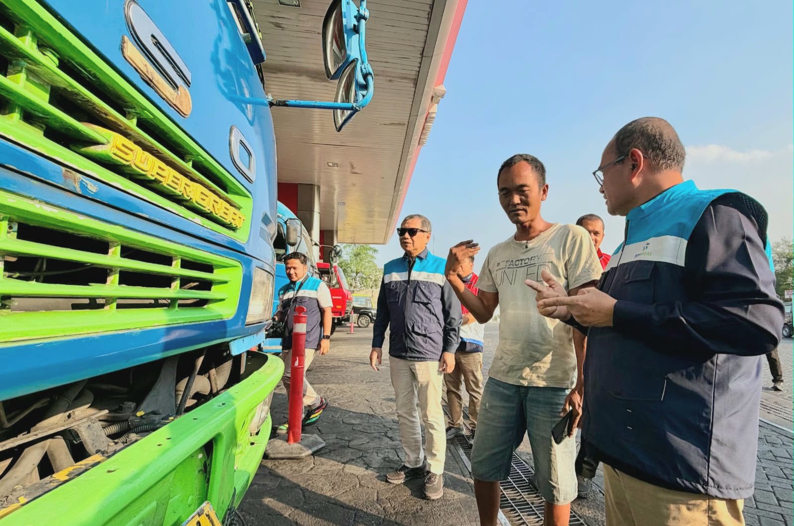Pertamina Koordinasikan Aspirasi Pengemudi Towing soal Akses BBM...