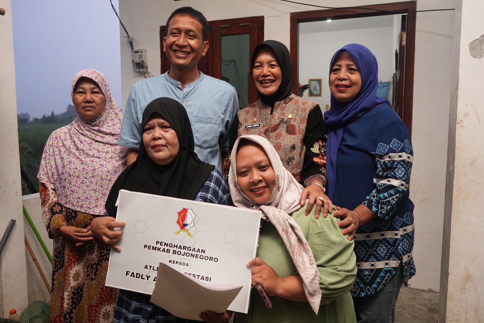 Bupati Bojonegoro Bersama Wakil Bupati Bojonegoro Silaturahmi Ke Rumah Orang Tua Alberto Henga