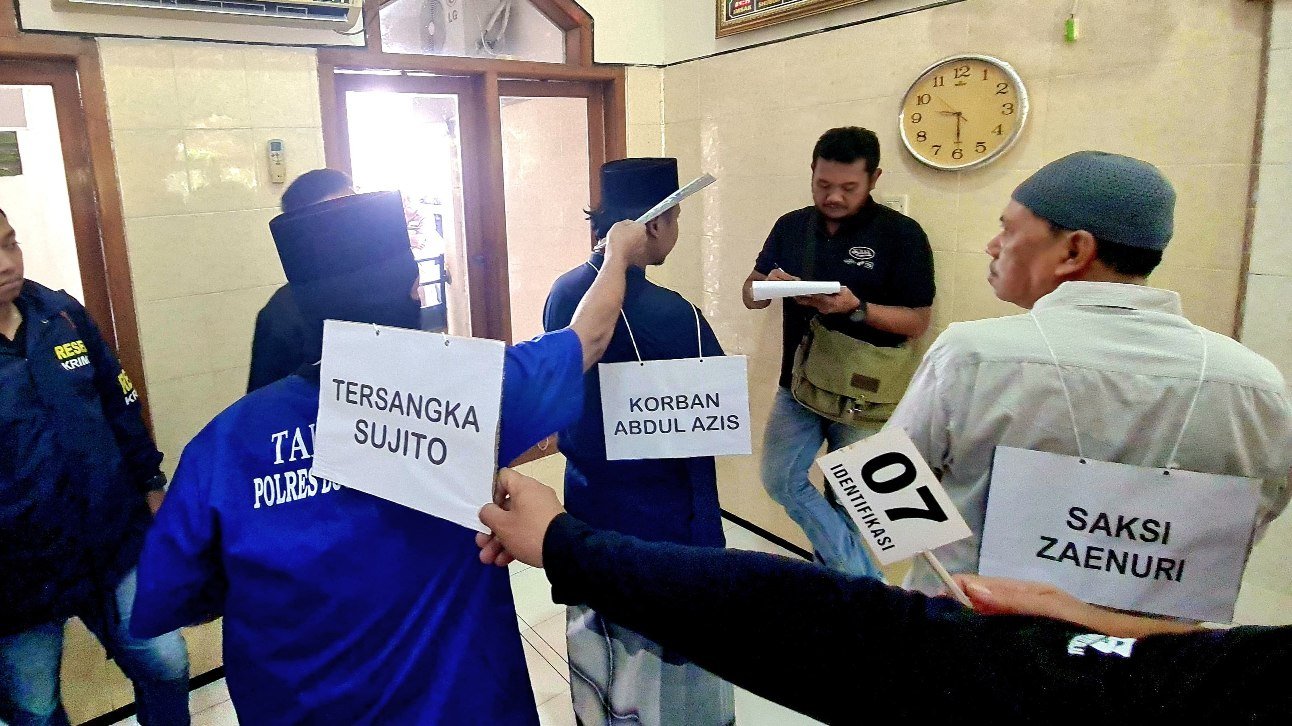 Polisi Gelar Rekonstruksi Pembunuhan di Bojonegoro, Sujito Peragakan 25 Adegan