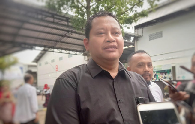 Koperasi Kareb Fasilitasi Program Pendidikan Sarjana bagi Karyawan
