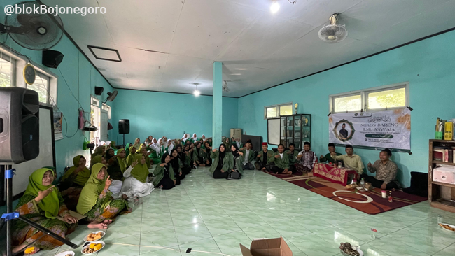 Ngaji Bareng ASWAJA di Kedungpring, Lamongan