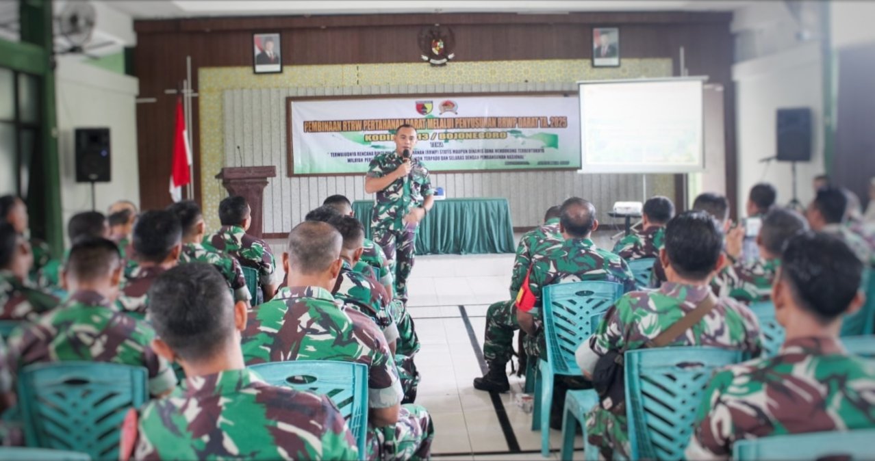 Teguhkan Pertahanan dari Tanah Sendiri, Kodim Bojonegoro Gelar Pembinaan RTRW Hanrat 2025