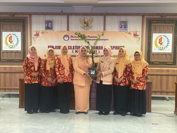 Lewat Program KUSIRAMI, DWP Bojonegoro Komitmen Terus Aktif Dukung Program Pembangunan Daerah