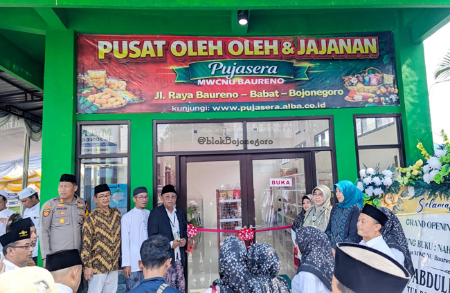 MWC NU Baureno Bojonegoro Launching Pusat Oleh-Oleh dan Jananan serta Buku NU Era Digital