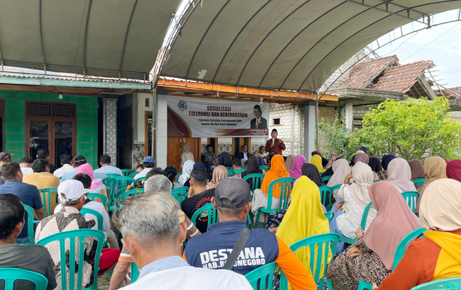 Anggota DPRD Jawa Timur Budiono Sosialisasi Toleransi dan Keberagaman di Sekar dan Ngasem