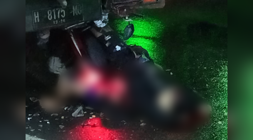 Dua Pemuda Meregang Nyawa Usai Tabrak Truk Parkir di Badan Jalan Bojonegoro-Cepu