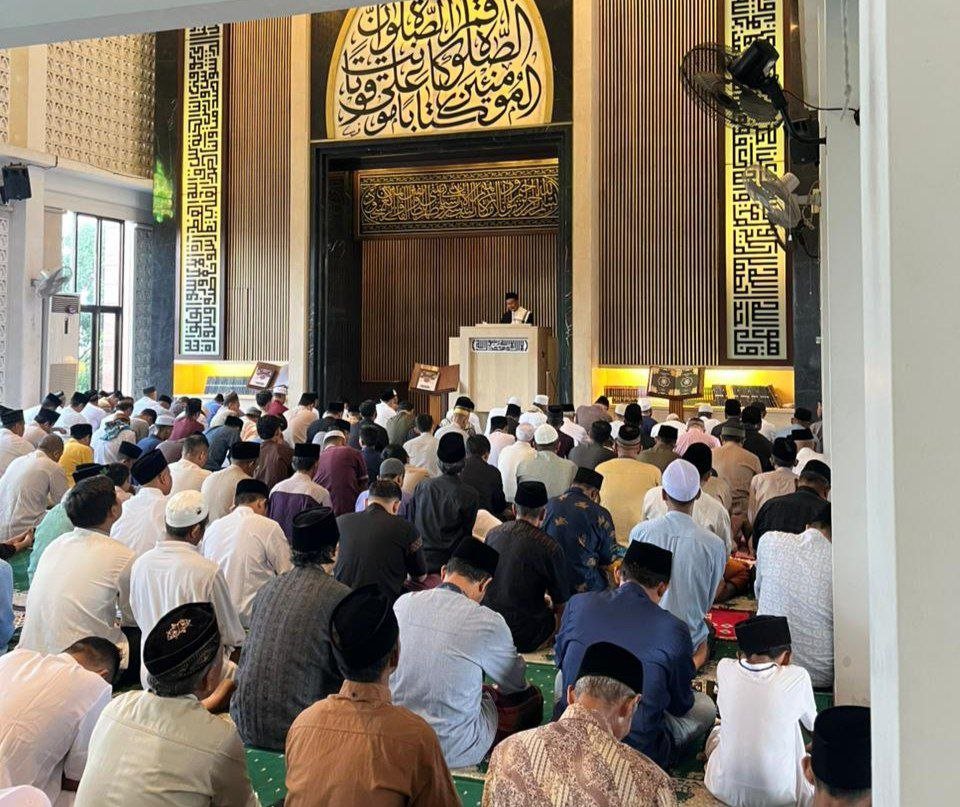 Salat Idul Adha di Masjid Albirru Pertiwi