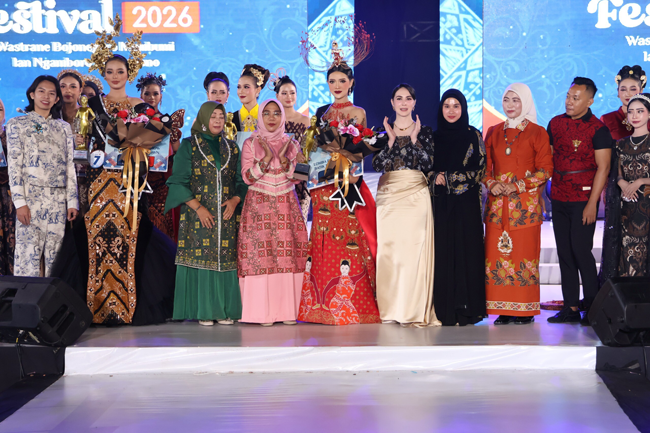 Inilah Juara Fashion Show Batik Evening Gown BWBF 2026