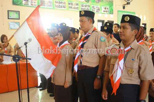 Mabisaka dan Pimpinan Satuan Karya Dikukuhkan