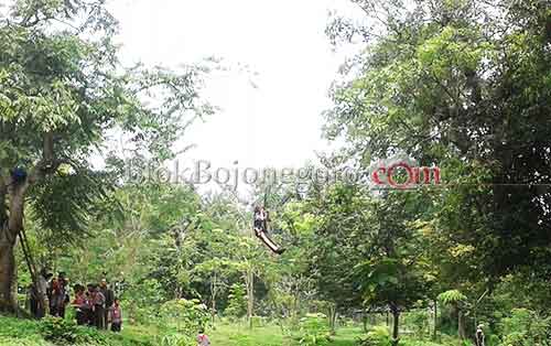 Asah Ketangkasan Siswa, SDN Trucuk Gelar Outbond