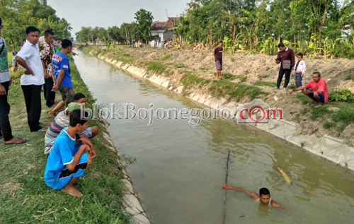Asyik Bermain, Pelajar SD Tewas di Sungai Irigasi