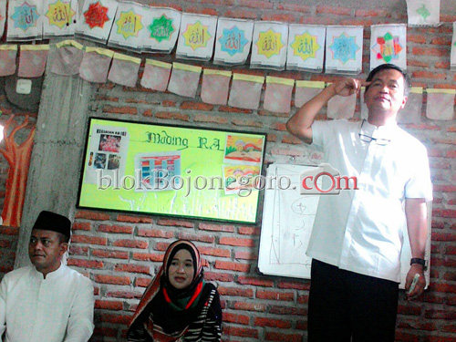 Kuswiyanto Kunjungi MI Mabdaussolah