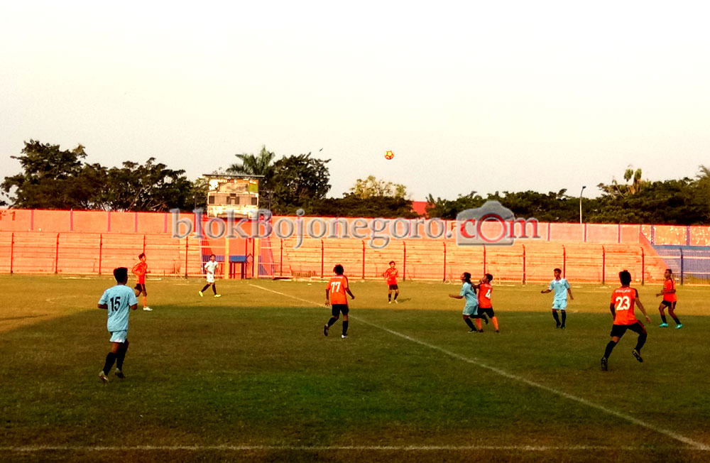 Uji Coba Kedua, Persibo Menang 4-2 Atas Persela U-19