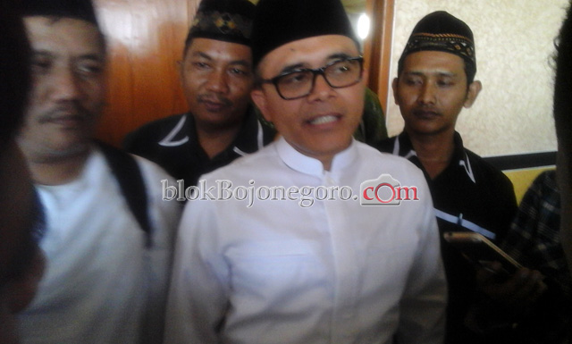 Sambangi Kang Yoto, Bupati Banyuwangi Berkoalisi di Pilgub?