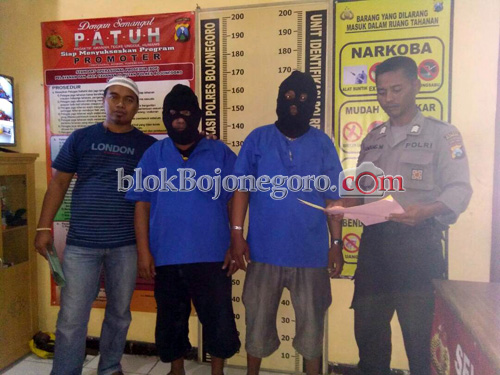 Dua  Pemain Judi Remi di Jalan Pondok Pinang Dibekuk