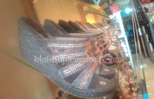Ramadan, Laju Penjualan Wedges Tinggi