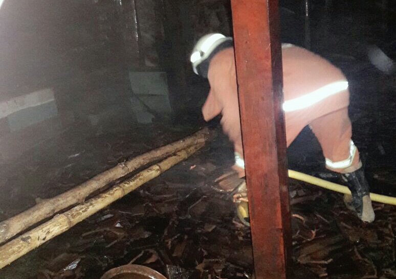 Diduga dari Perapian Sapi, Rumah di Tambakrejo Terbakar