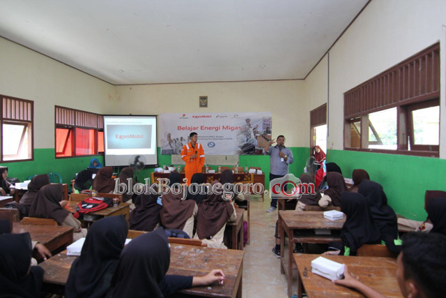 SMKN Purwosari Belajar Energi Migas
