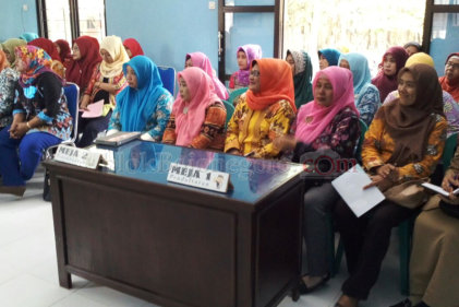 Mahfudhon Suyoto Hadiri Pengukuhan Kader Darwis Bubulan