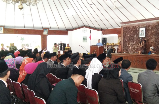 Jelang Habis Masa Jabatan Bupati, 393 PNS Dimutasi