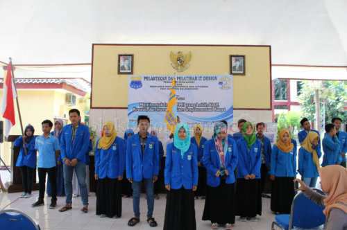 PMII IKIP Gelar Pelantikan dan Pelatihan Desain Logo